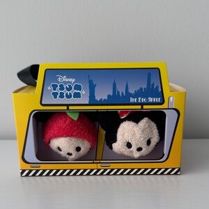 Disney Tsum Tsum - Limited Edition “The Big Apple” New York City mini plush set